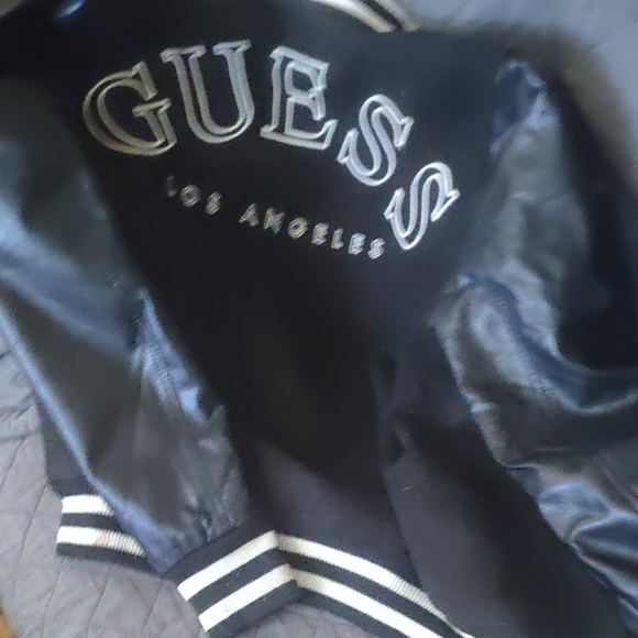 GUESS Los Angeles Black Jacket - Picture 1 of 4